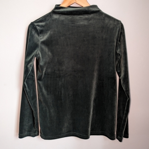 OAK + FORT Forest Green Velvet Long Sleeves Mock Neck Top Size Small - Picture 8 of 8